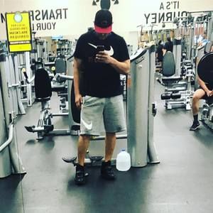 Meet your Posher, Thomas